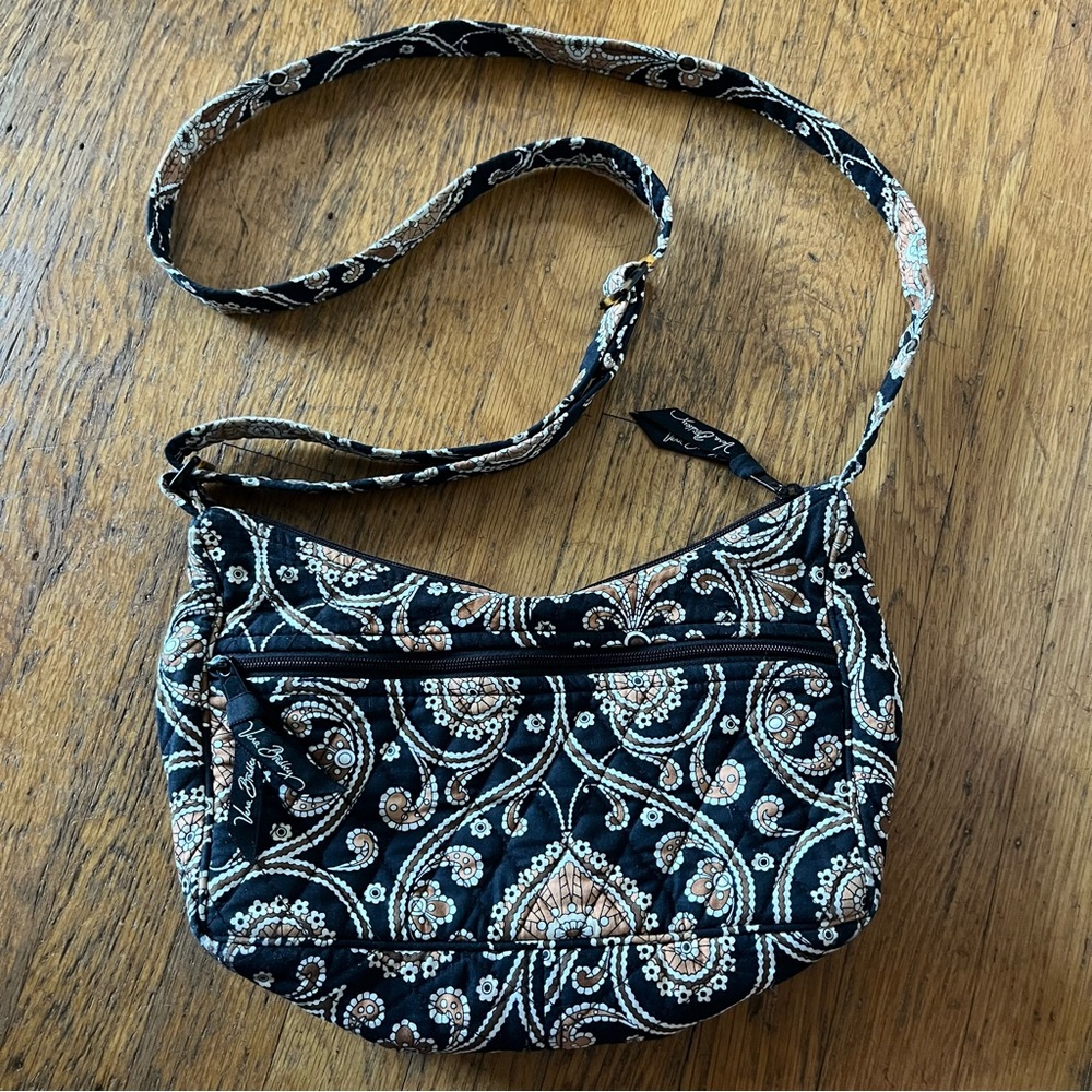 Vera Bradley Elegant Black and Cream Patterned Women's Bag